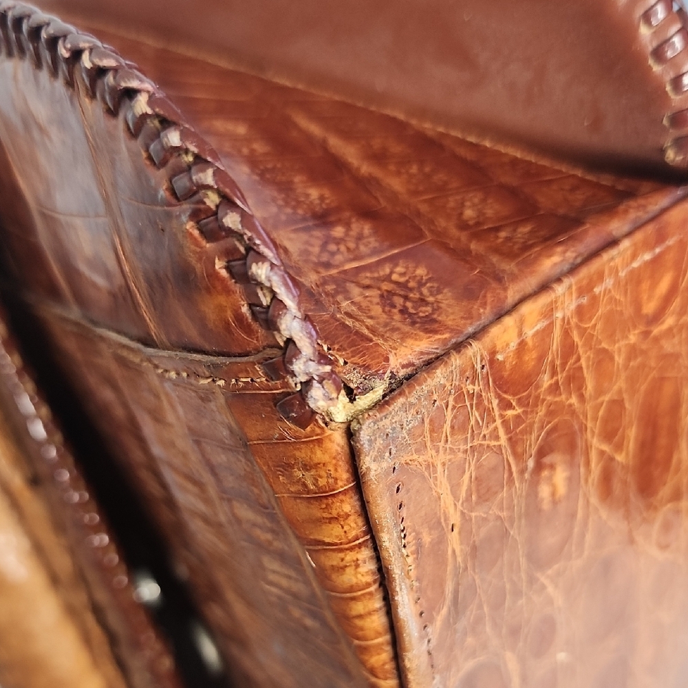 Baby Alligator Shoulder Bag Purse - Picture 14 of 15